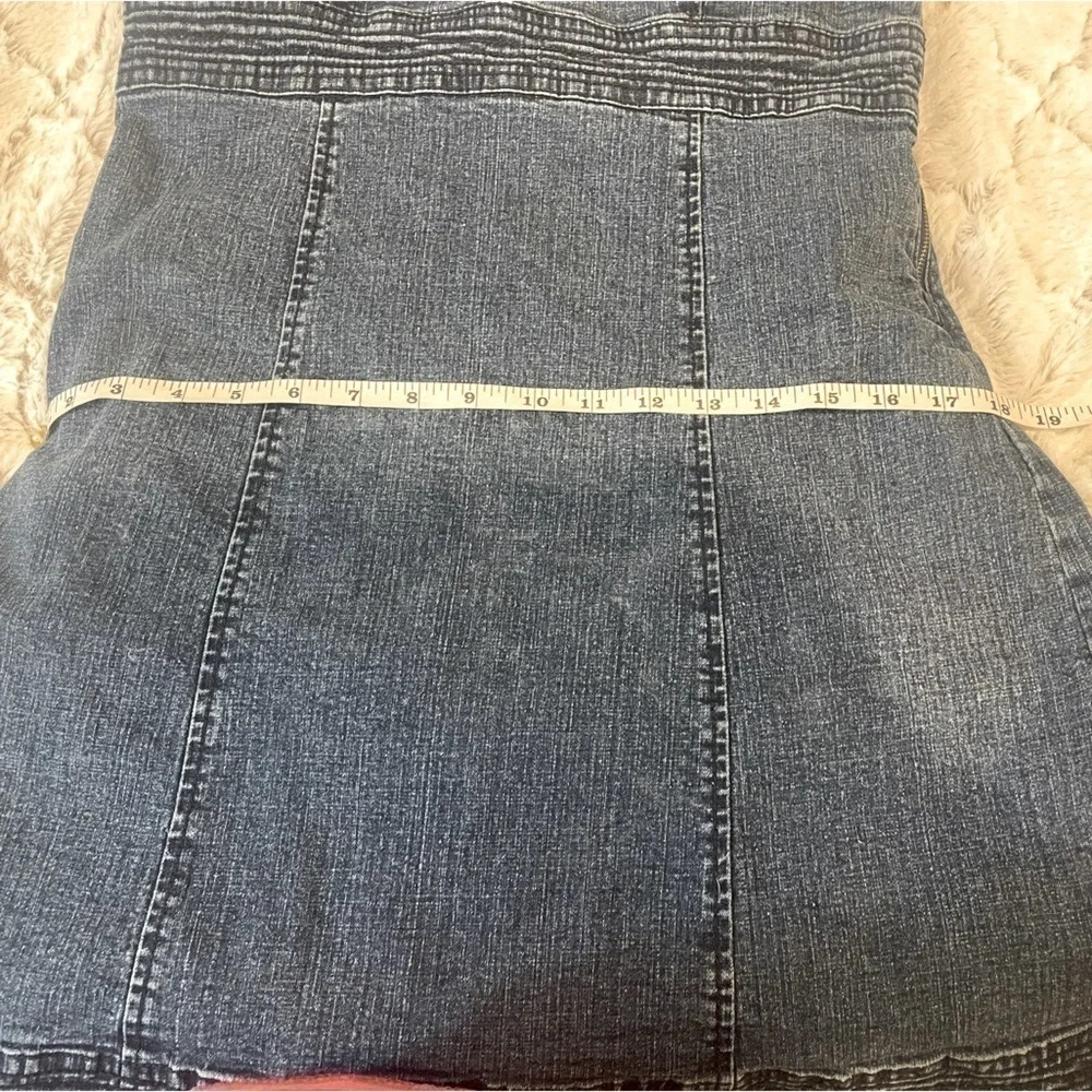 3/$30 Rewind over all mini dress size 9 - Picture 8 of 9